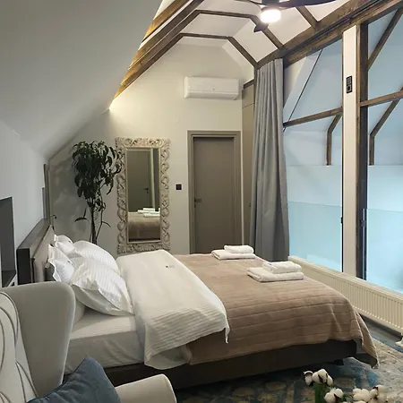 Doppio Apartment Kastoria