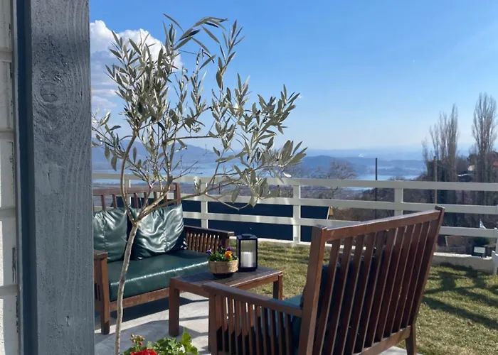Doppio Apartment Kastoria